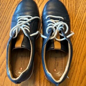 clarks unstructured shoes Women’s Size 6 Blue Lace up Comfort Walking Shoes